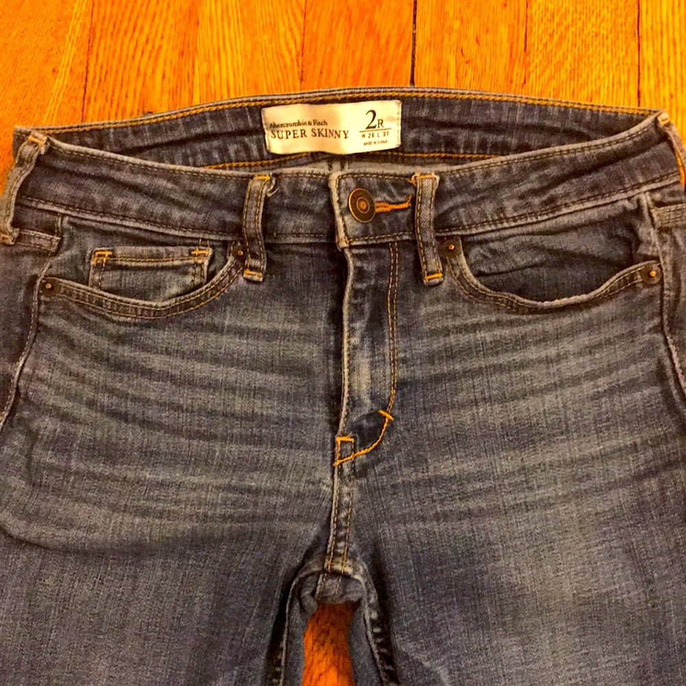 Abercrombie & Fitch Super Skinny Jeans